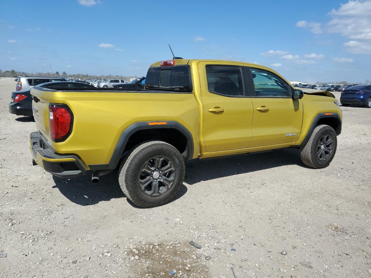 Photo 2 VIN: 1GTP5BEKXP1255507 - GMC CANYON 