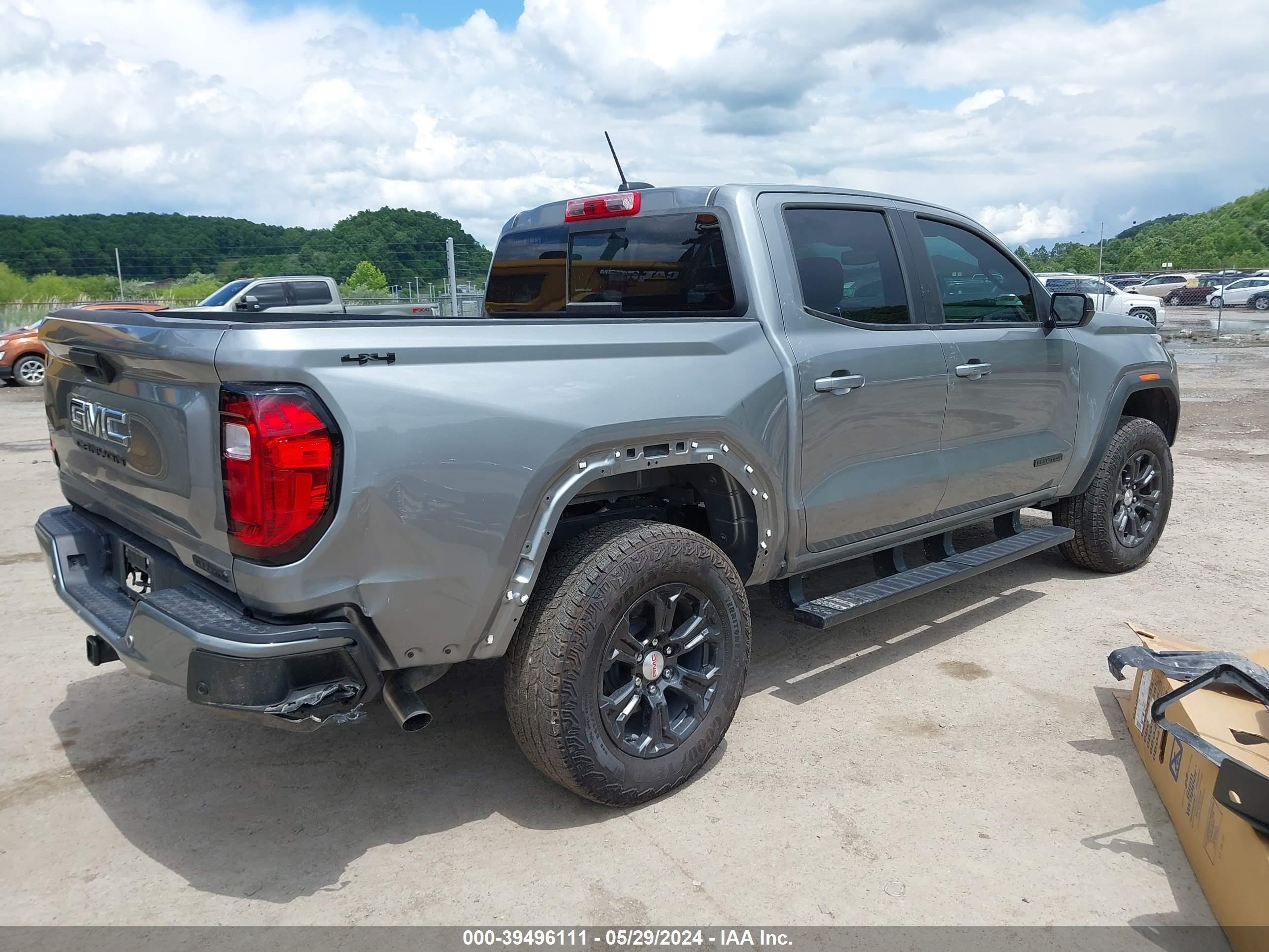 Photo 3 VIN: 1GTP6BEK2P1151655 - GMC CANYON 