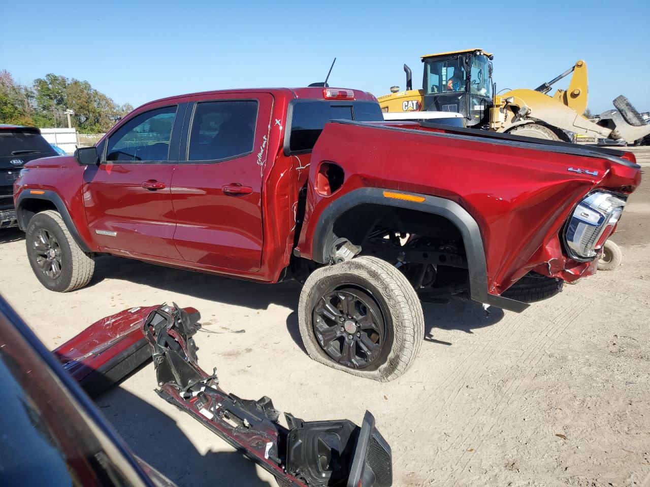 Photo 1 VIN: 1GTP6BEK4P1199481 - GMC CANYON 