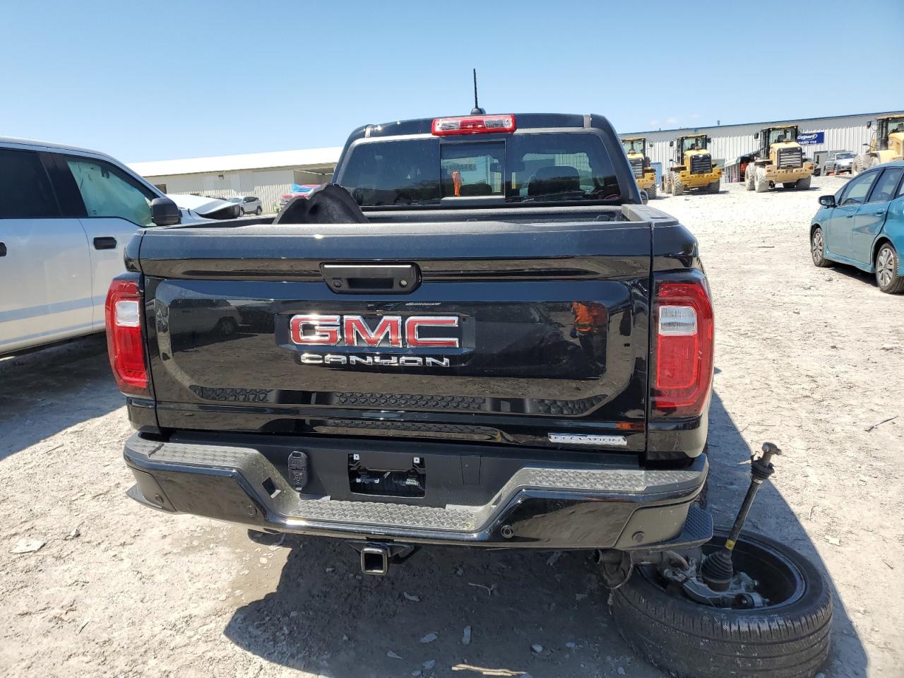 Photo 5 VIN: 1GTP6BEK6P1168619 - GMC CANYON 