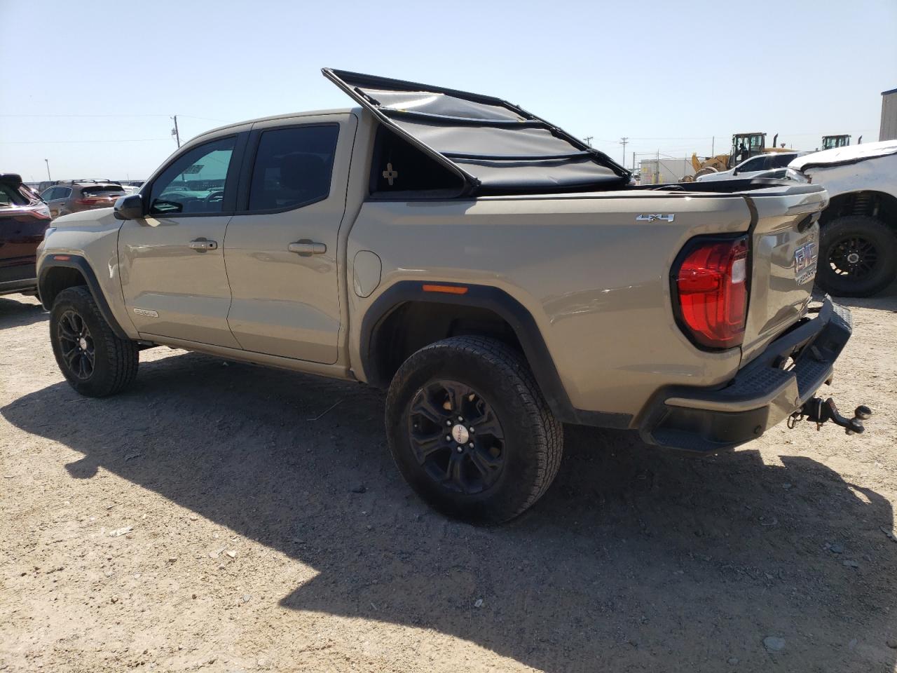 Photo 1 VIN: 1GTP6BEKXP1215490 - GMC CANYON 