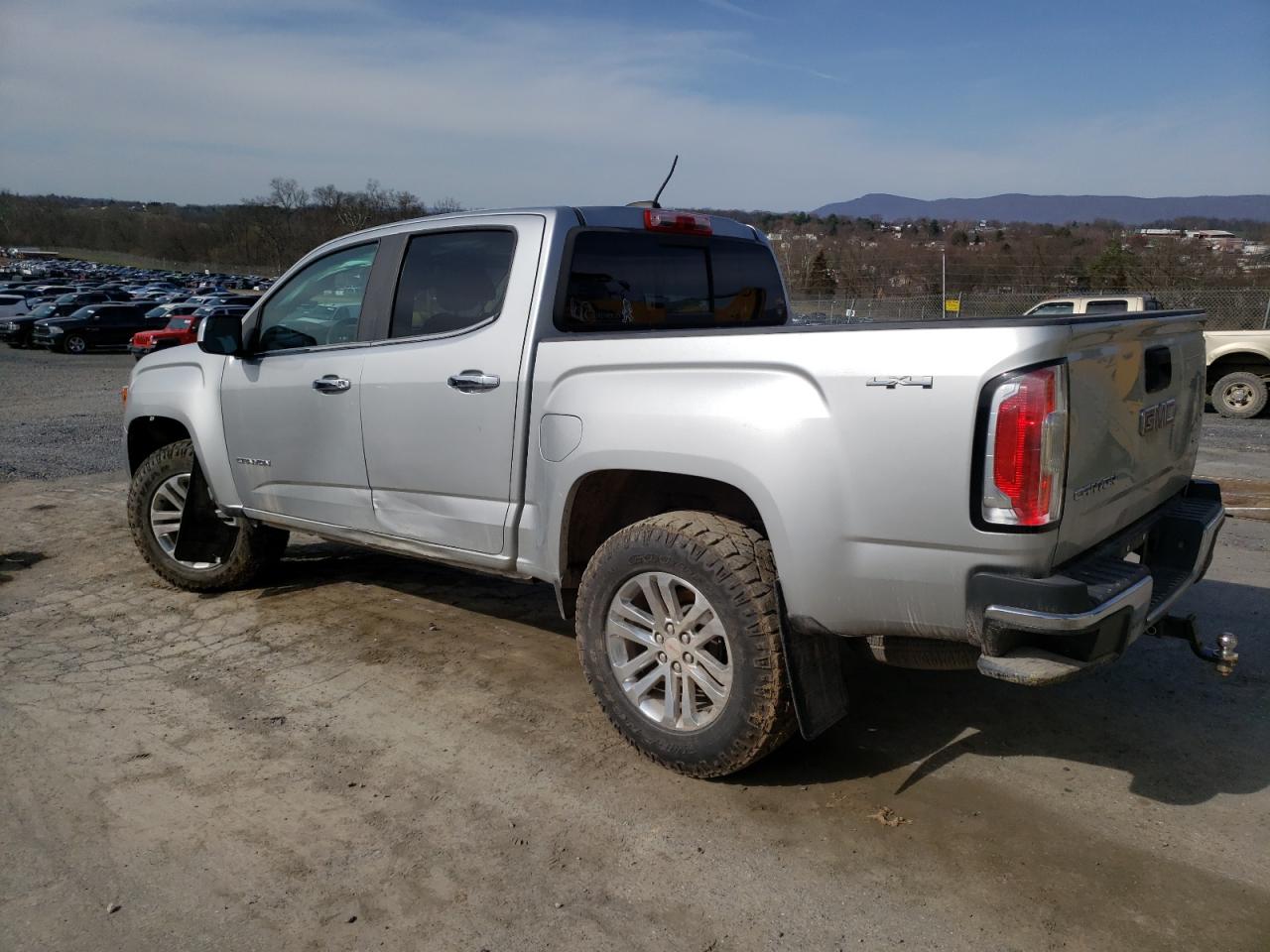 Photo 1 VIN: 1GTP6DE13H1176973 - GMC CANYON 