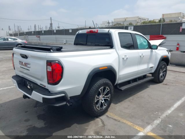 Photo 3 VIN: 1GTP6DEK8R1140030 - GMC CANYON 