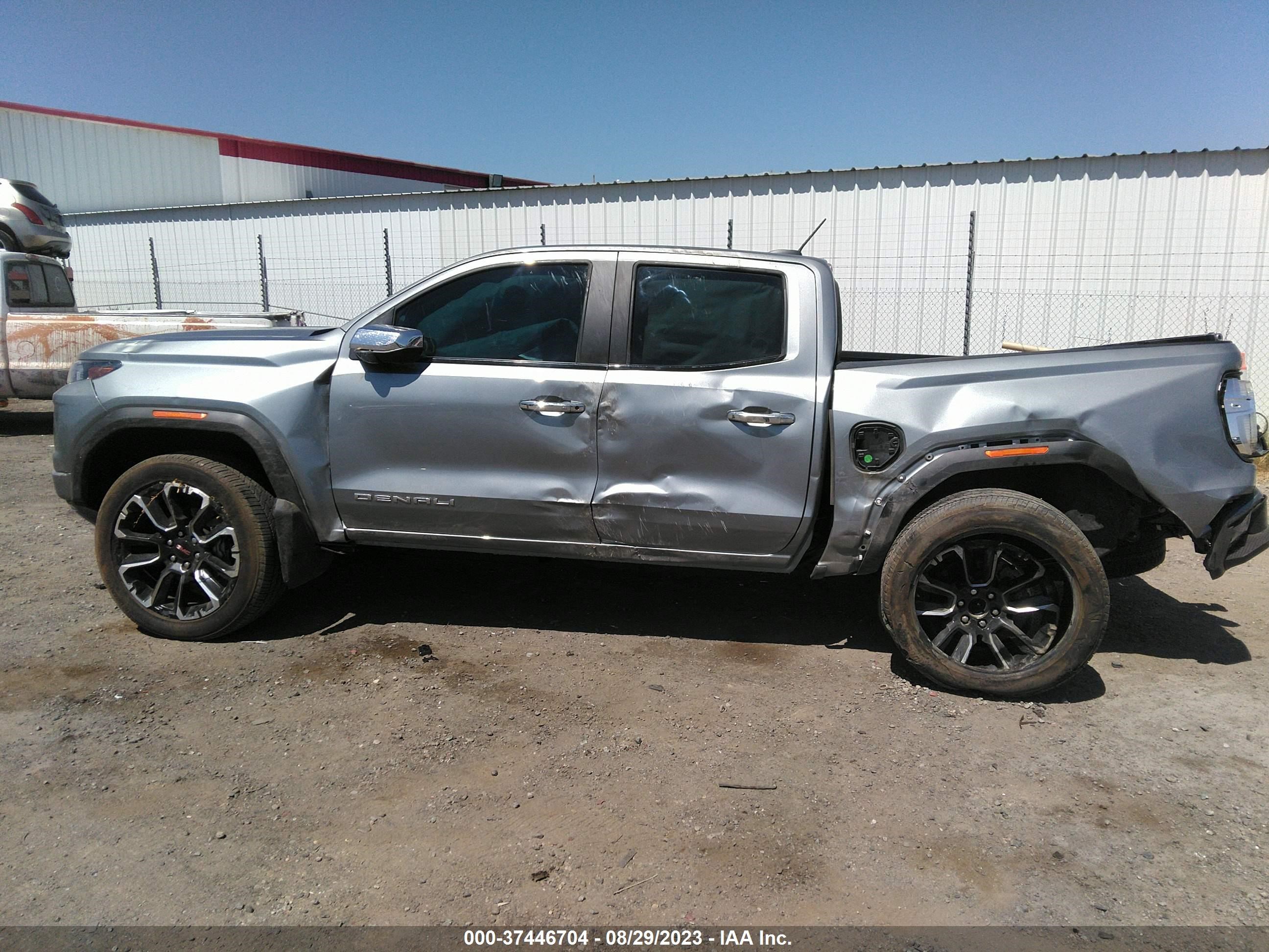 Photo 14 VIN: 1GTP6FEK4P1131141 - GMC CANYON 