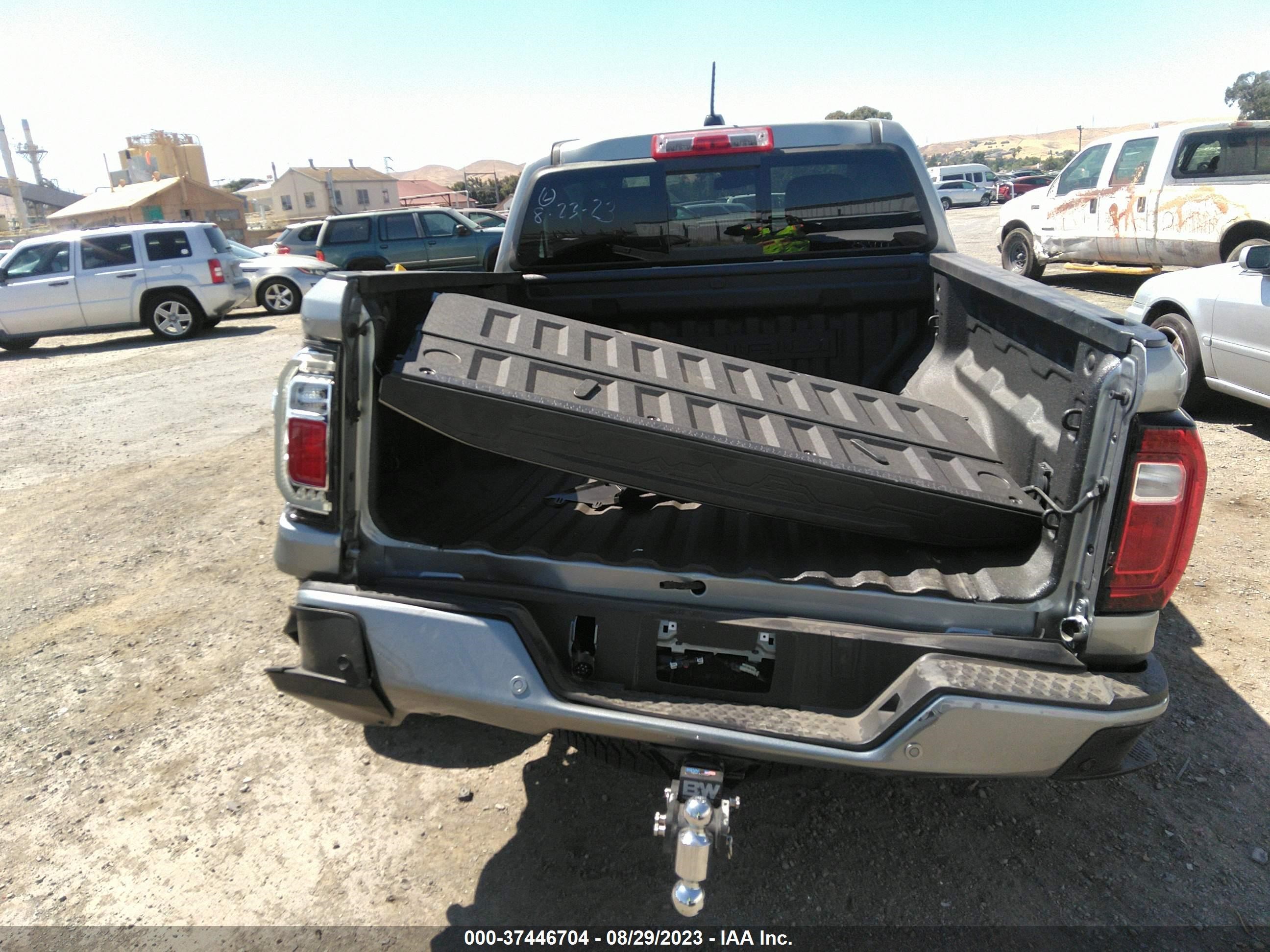 Photo 16 VIN: 1GTP6FEK4P1131141 - GMC CANYON 