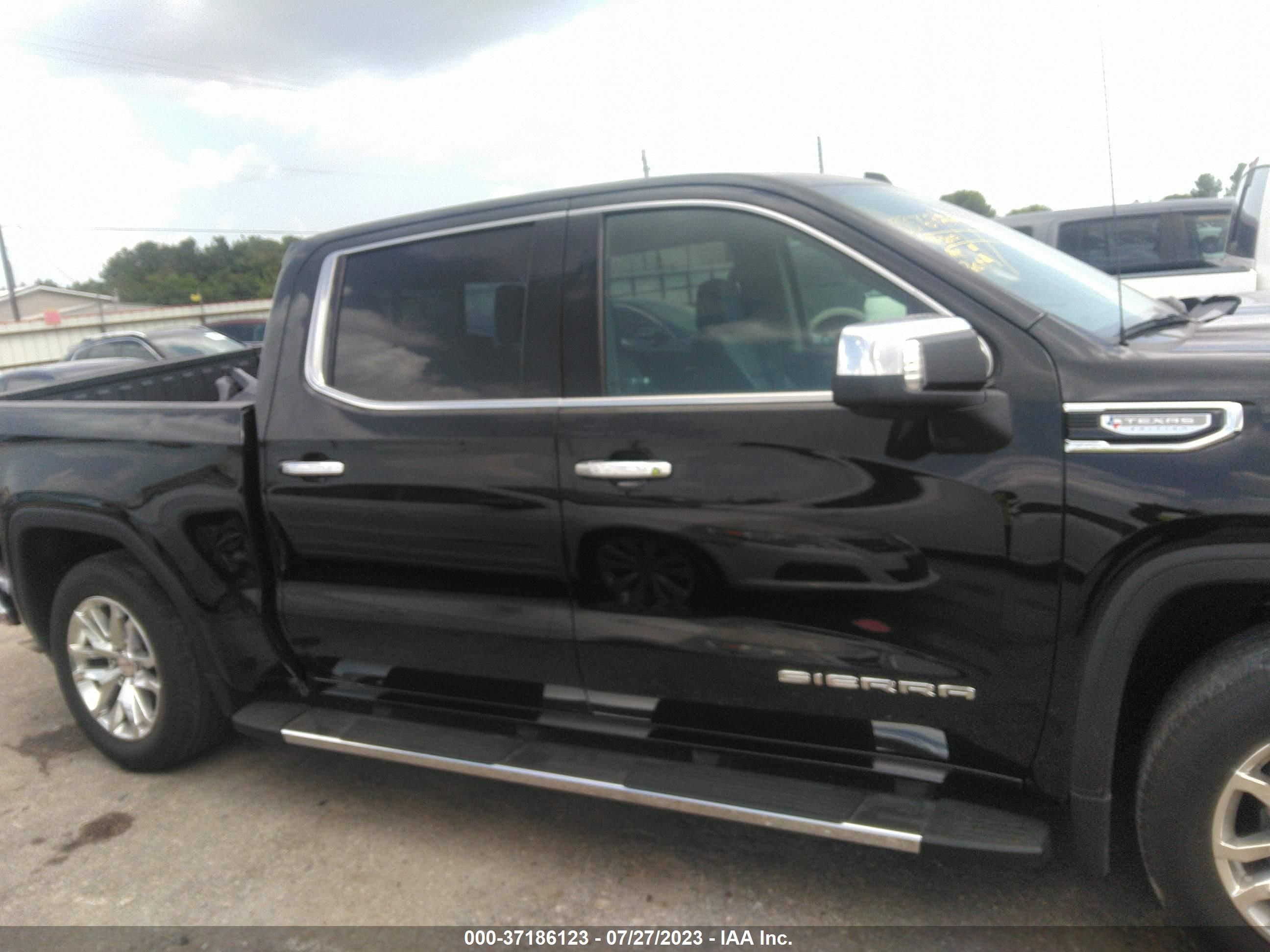 Photo 13 VIN: 1GTP8DED6KZ182991 - GMC SIERRA 