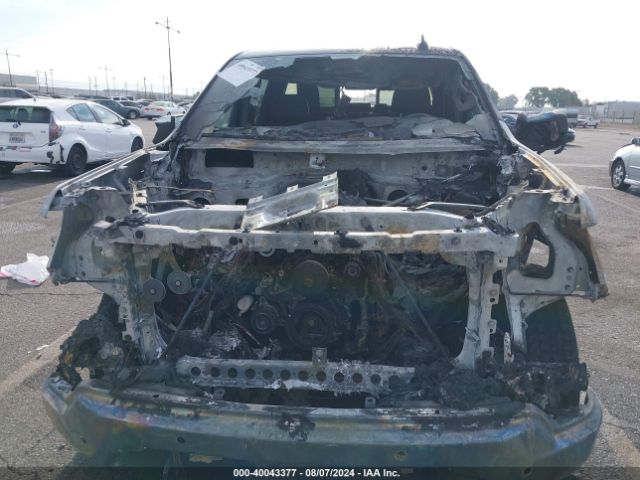 Photo 5 VIN: 1GTP8DED8KZ215604 - GMC SIERRA 