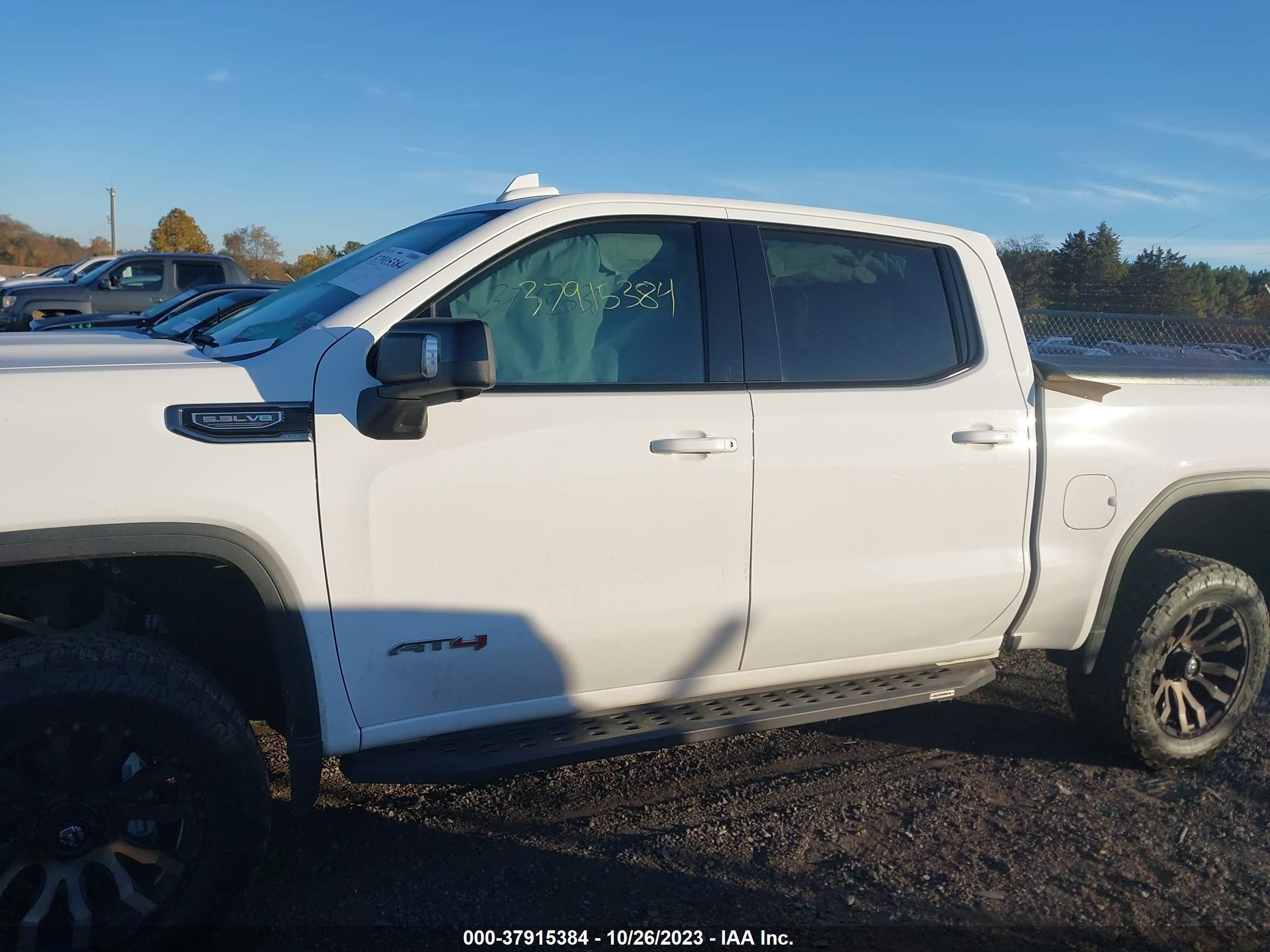 Photo 13 VIN: 1GTP9EED8MZ324683 - GMC SIERRA 