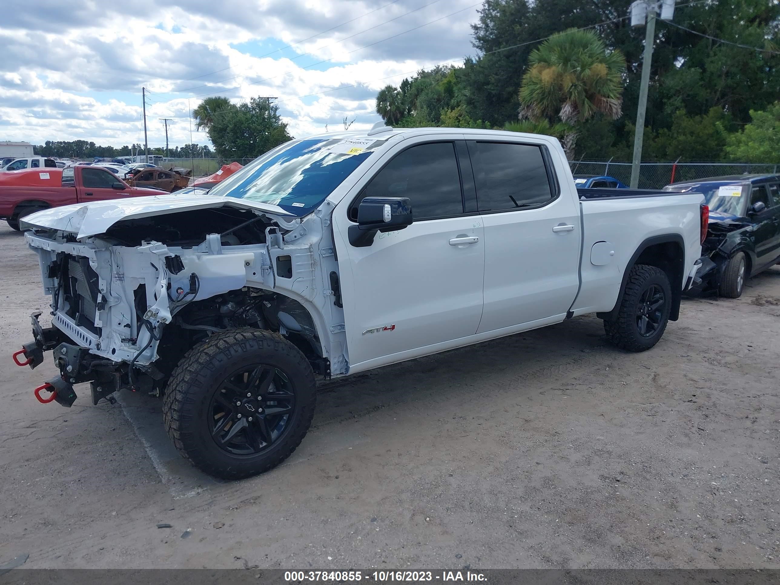 Photo 1 VIN: 1GTP9EEL6MZ256004 - GMC SIERRA 