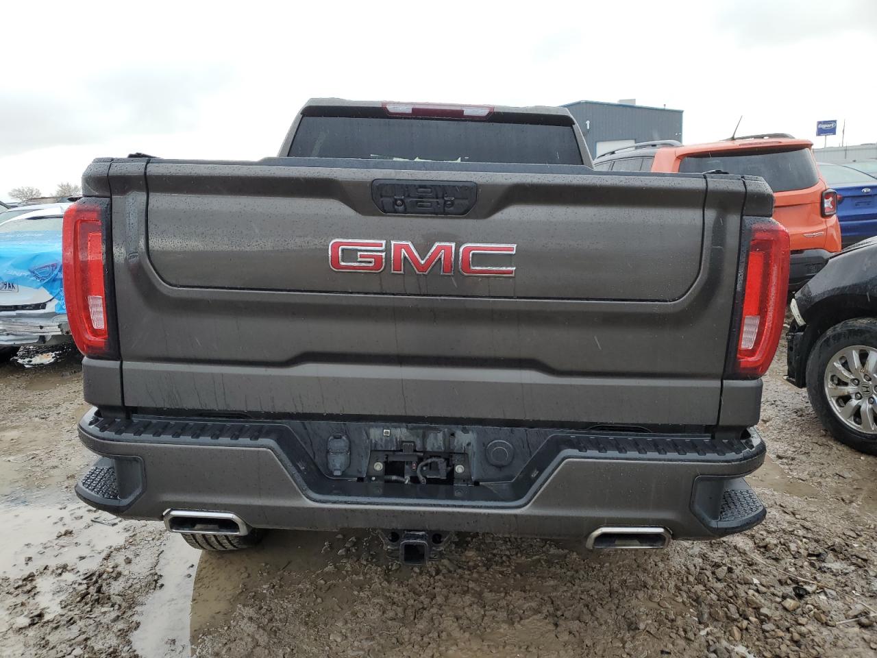 Photo 5 VIN: 1GTP9EEL9KZ381026 - GMC SIERRA 