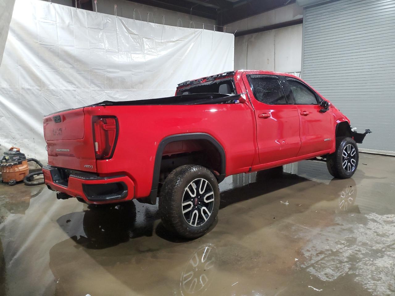 Photo 2 VIN: 1GTP9EELXMZ428812 - GMC SIERRA 