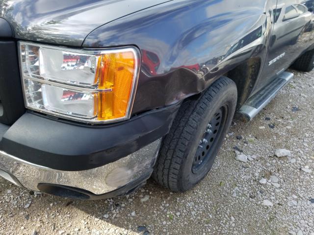 Photo 8 VIN: 1GTPCTE03AZ271759 - GMC SIERRA C15 