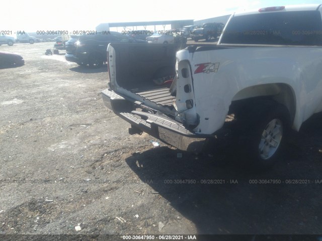 Photo 5 VIN: 1GTPKVE0XAZ232360 - GMC SIERRA 1500 