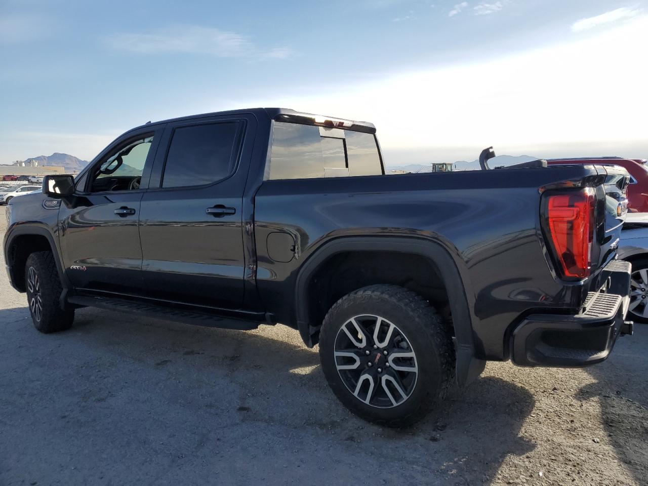 Photo 1 VIN: 1GTPUEEL1NZ530676 - GMC SIERRA 