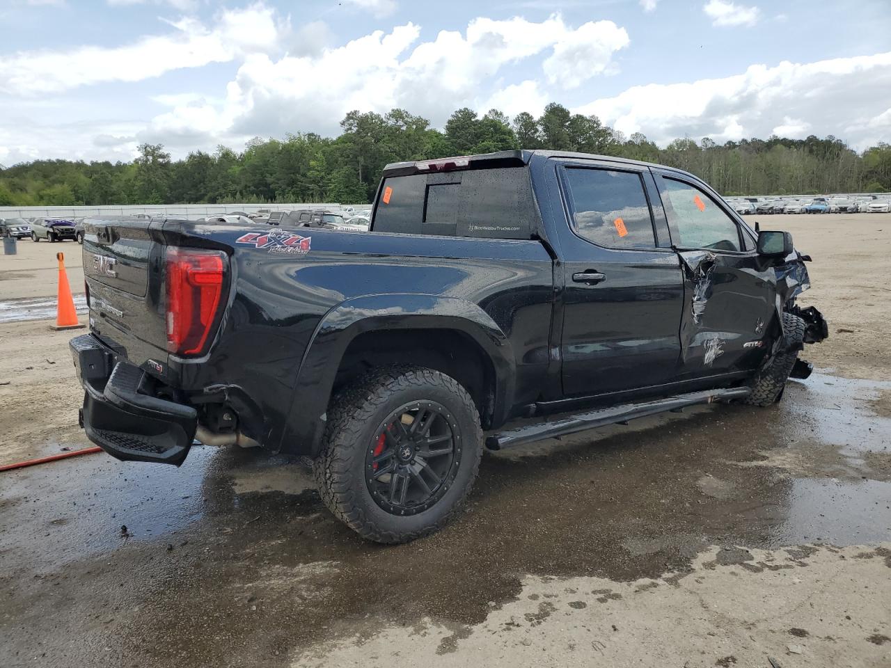 Photo 2 VIN: 1GTPUEEL5NZ600261 - GMC SIERRA 