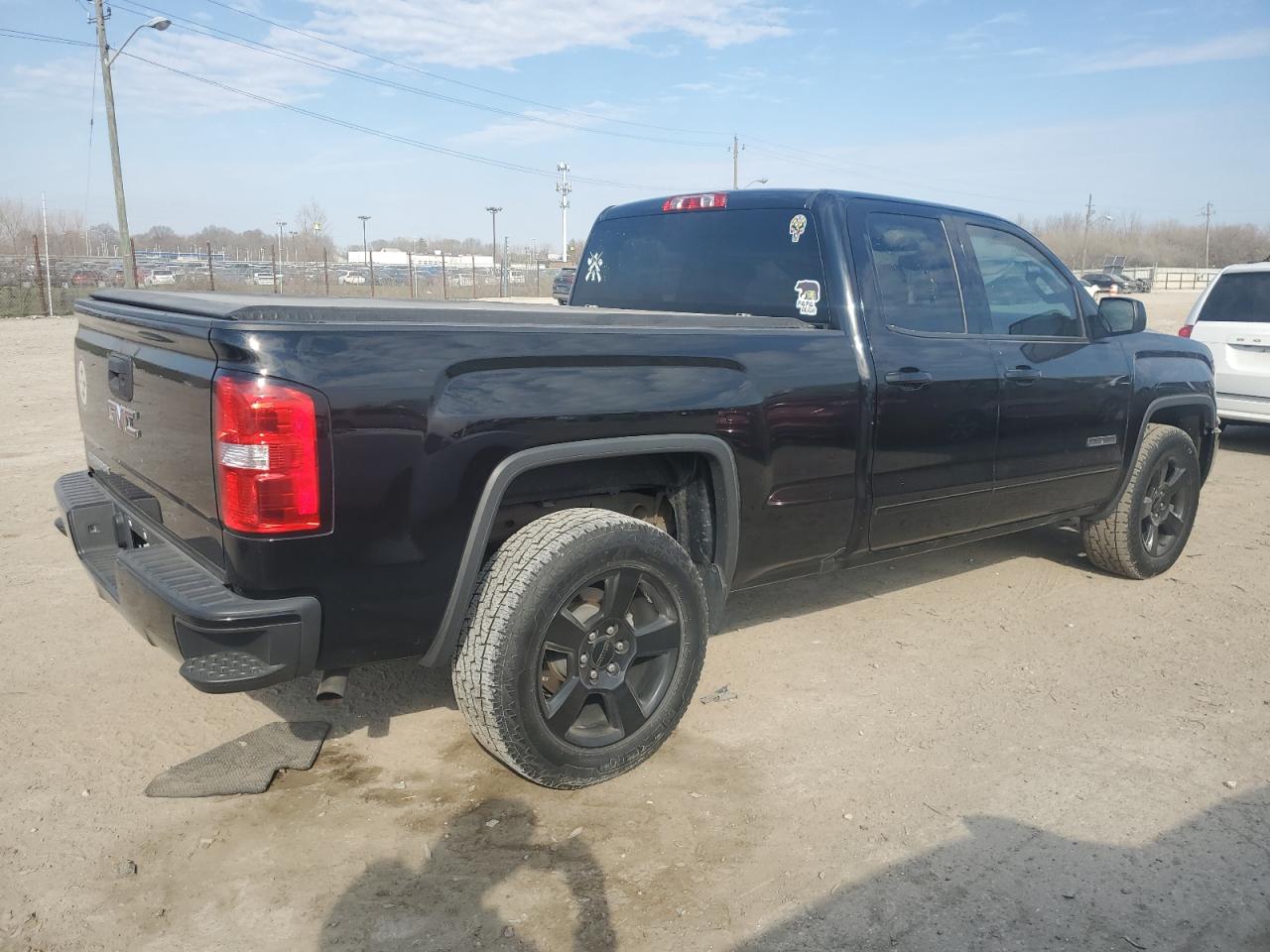 Photo 2 VIN: 1GTR1LEH0GZ286328 - GMC SIERRA 