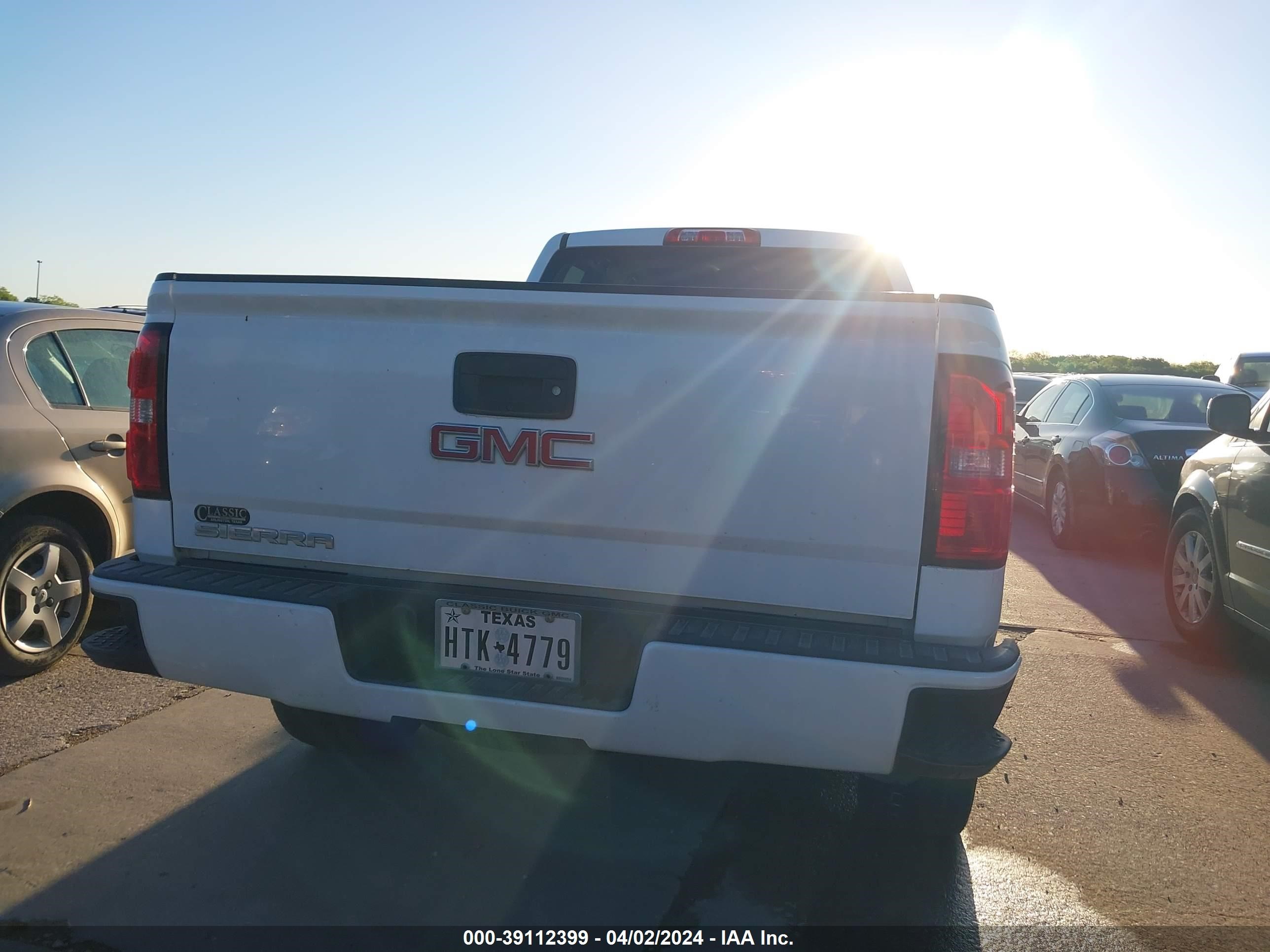 Photo 14 VIN: 1GTR1LEH2GZ327090 - GMC SIERRA 