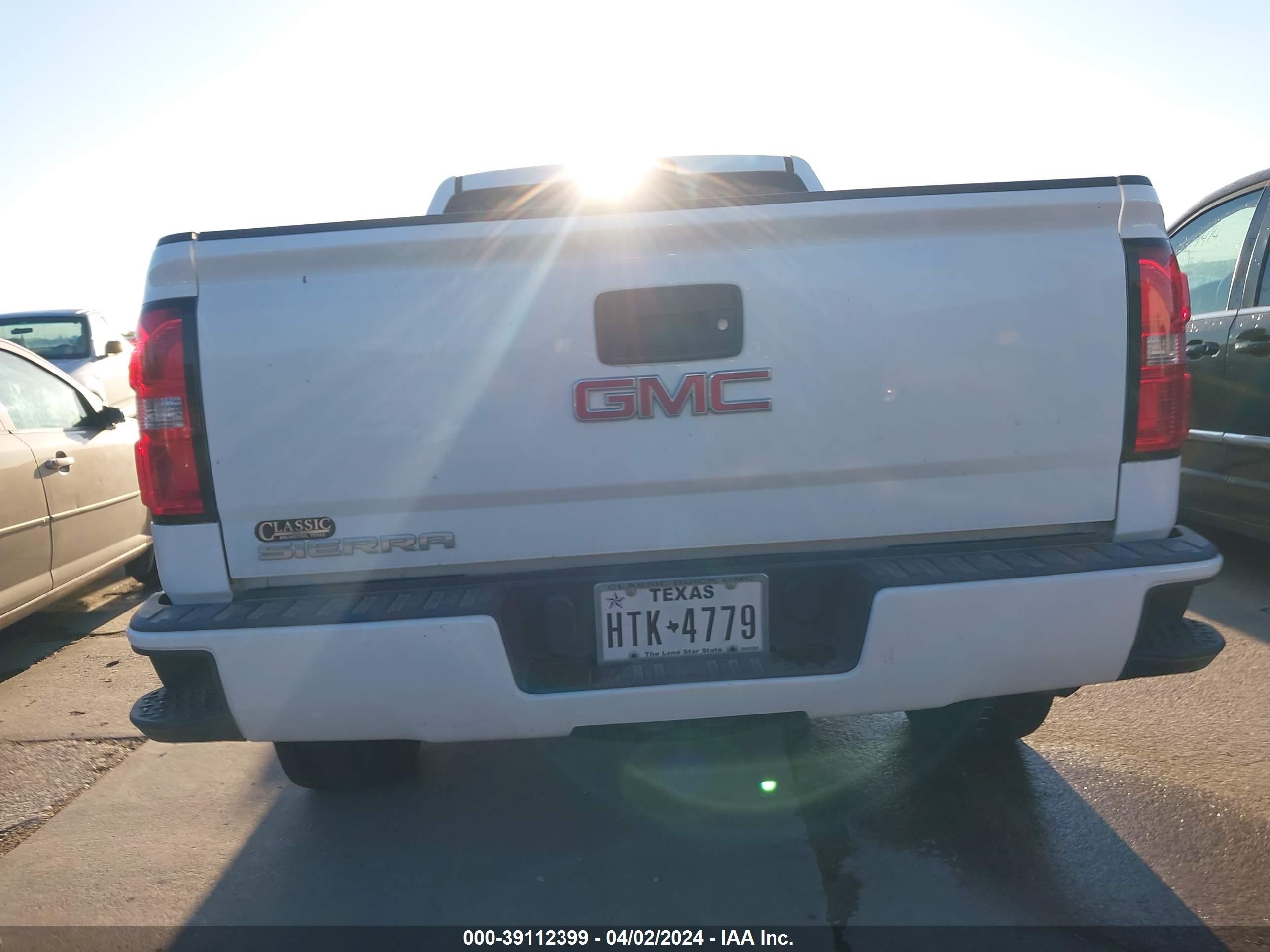 Photo 2 VIN: 1GTR1LEH2GZ327090 - GMC SIERRA 