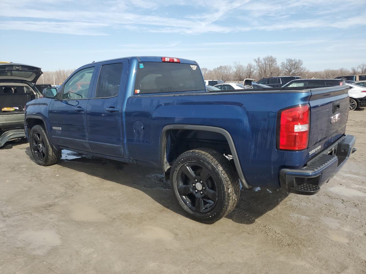 Photo 1 VIN: 1GTR1LEH5JZ255759 - GMC SIERRA 