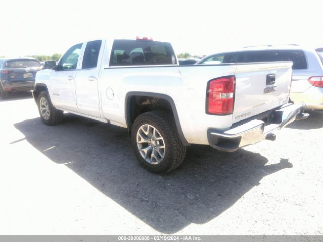 Photo 2 VIN: 1GTR1MEC0JZ147656 - GMC SIERRA 1500 