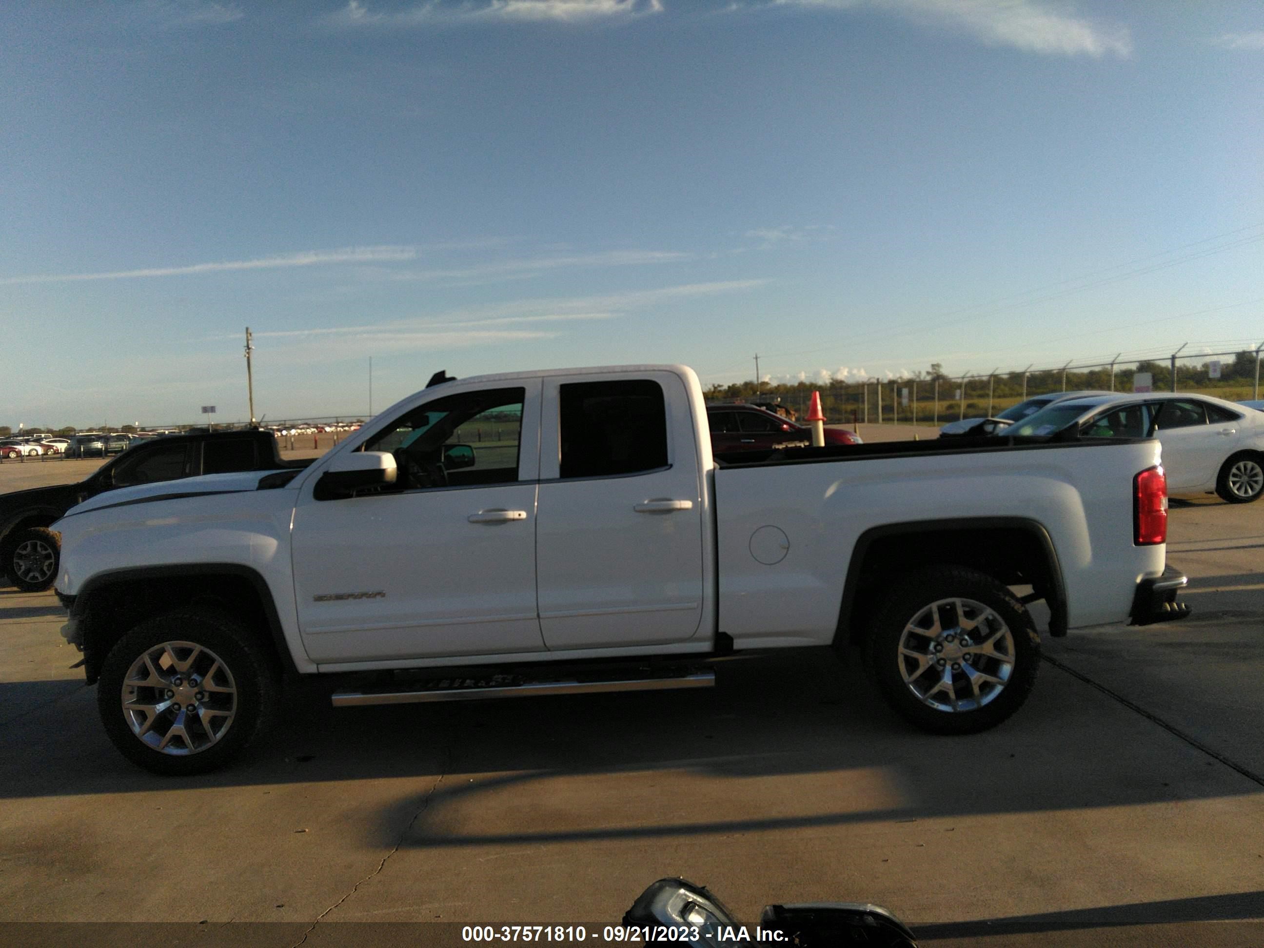 Photo 14 VIN: 1GTR1MEC6HZ264460 - GMC SIERRA 