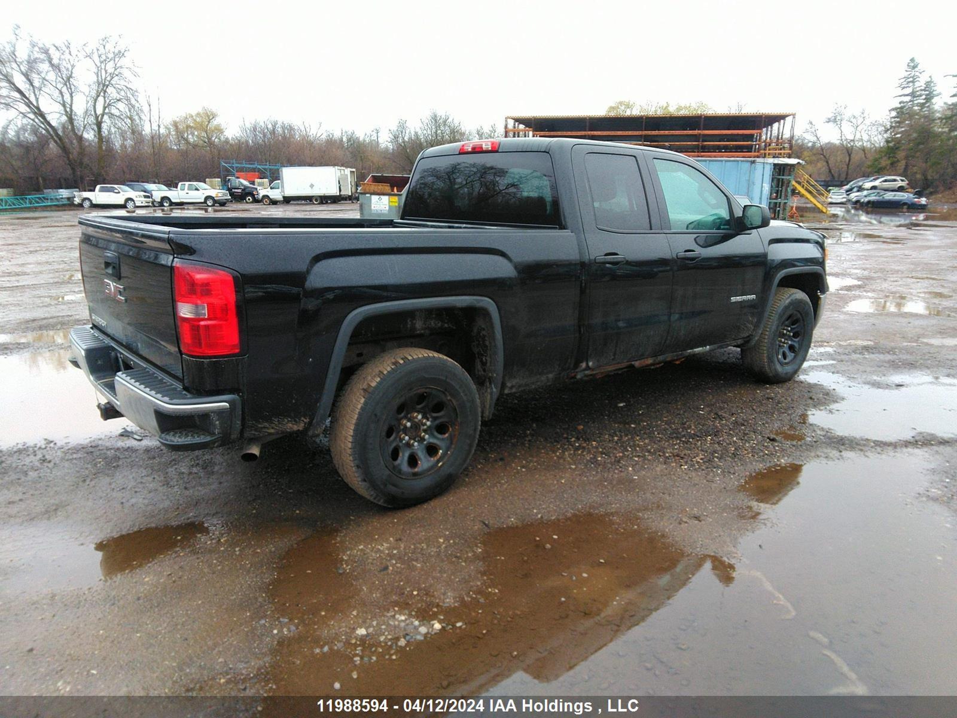 Photo 3 VIN: 1GTR1TEH1EZ389853 - GMC SIERRA 