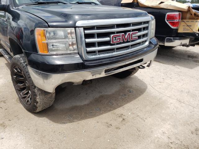 Photo 8 VIN: 1GTR1UEA4BZ104616 - GMC SIERRA C15 