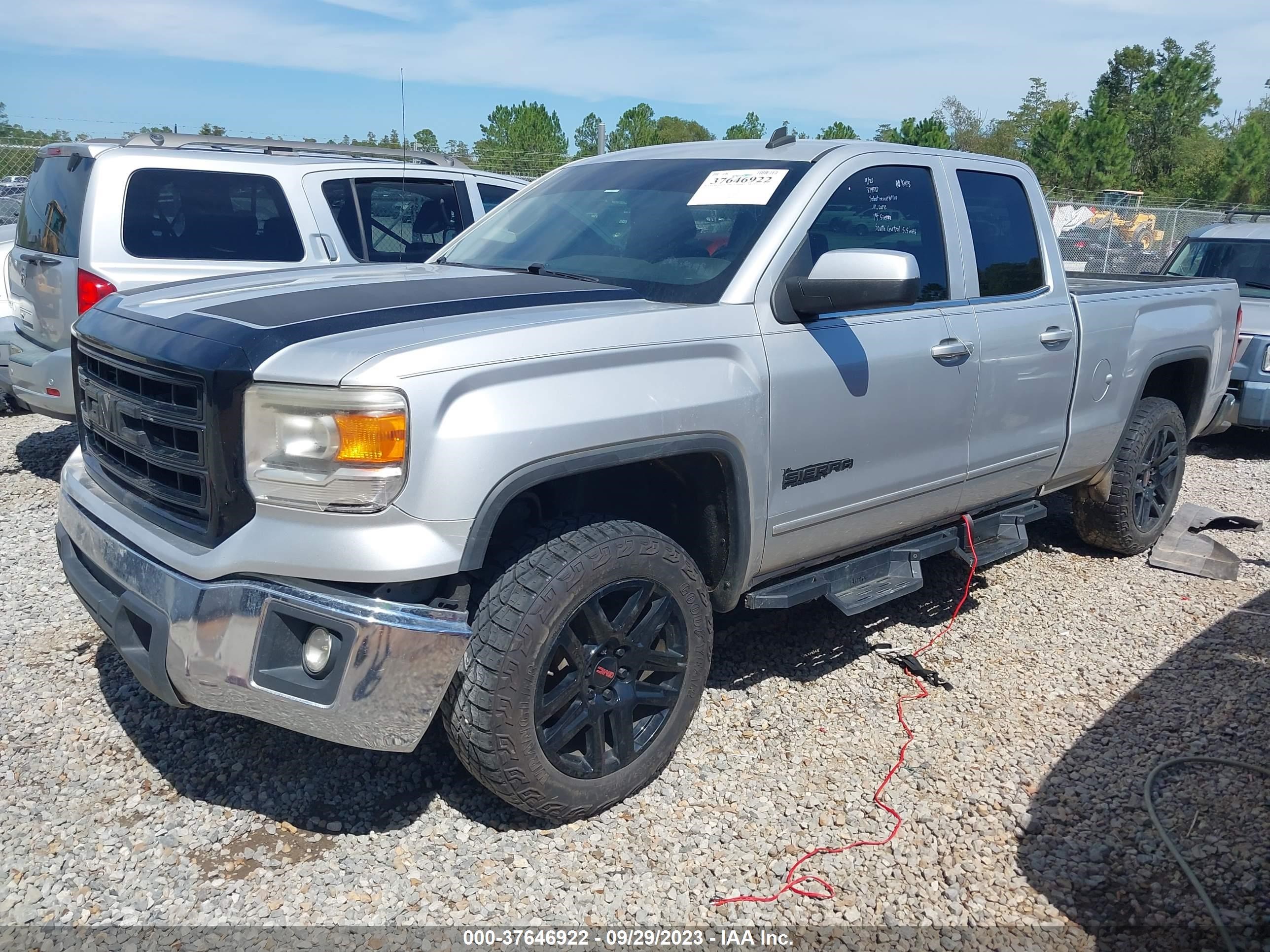 Photo 1 VIN: 1GTR1UEC8EZ379587 - GMC SIERRA 