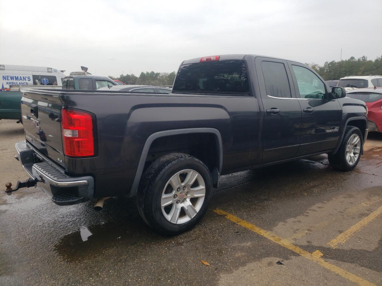 Photo 2 VIN: 1GTR1UECXFZ147929 - GMC SIERRA 