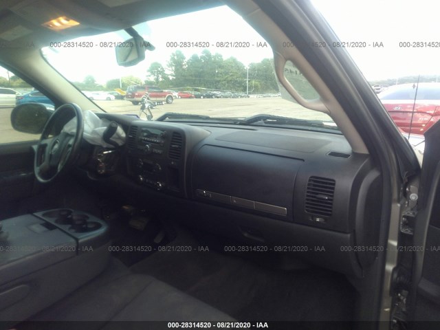 Photo 4 VIN: 1GTR1VE02DZ313711 - GMC SIERRA 1500 