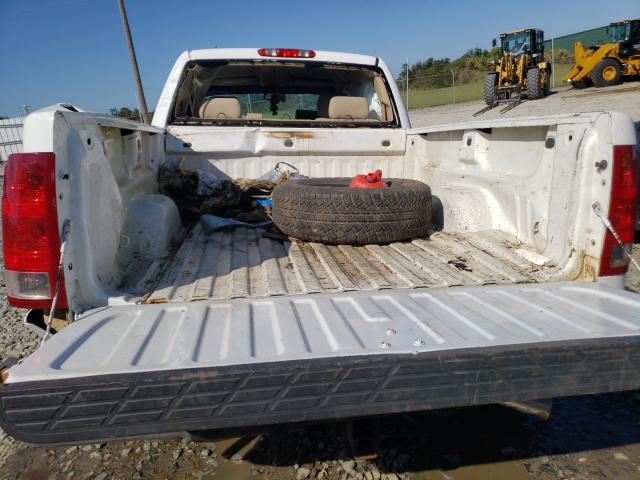 Photo 8 VIN: 1GTR1VE06BZ464614 - GMC SIERRA C15 