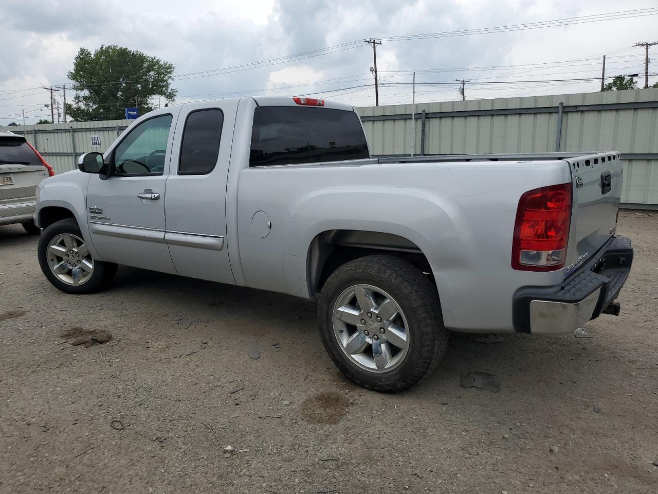 Photo 1 VIN: 1GTR1VE06DZ239712 - GMC SIERRA 