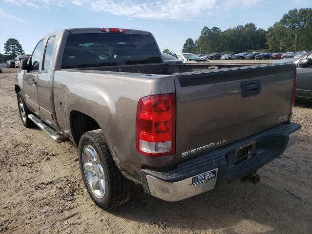 Photo 2 VIN: 1GTR1VE0XDZ218667 - GMC SIERRA C15 