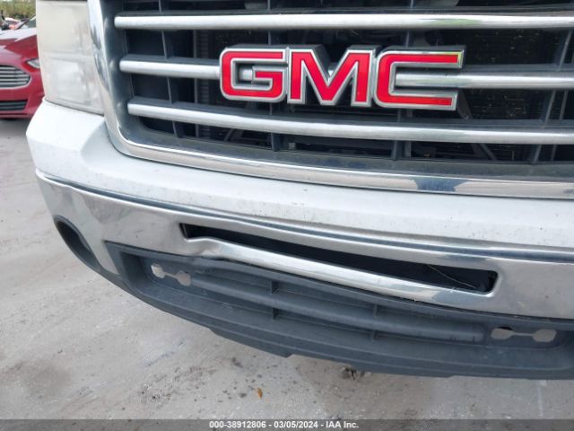 Photo 5 VIN: 1GTR1WE06DZ217344 - GMC SIERRA 1500 