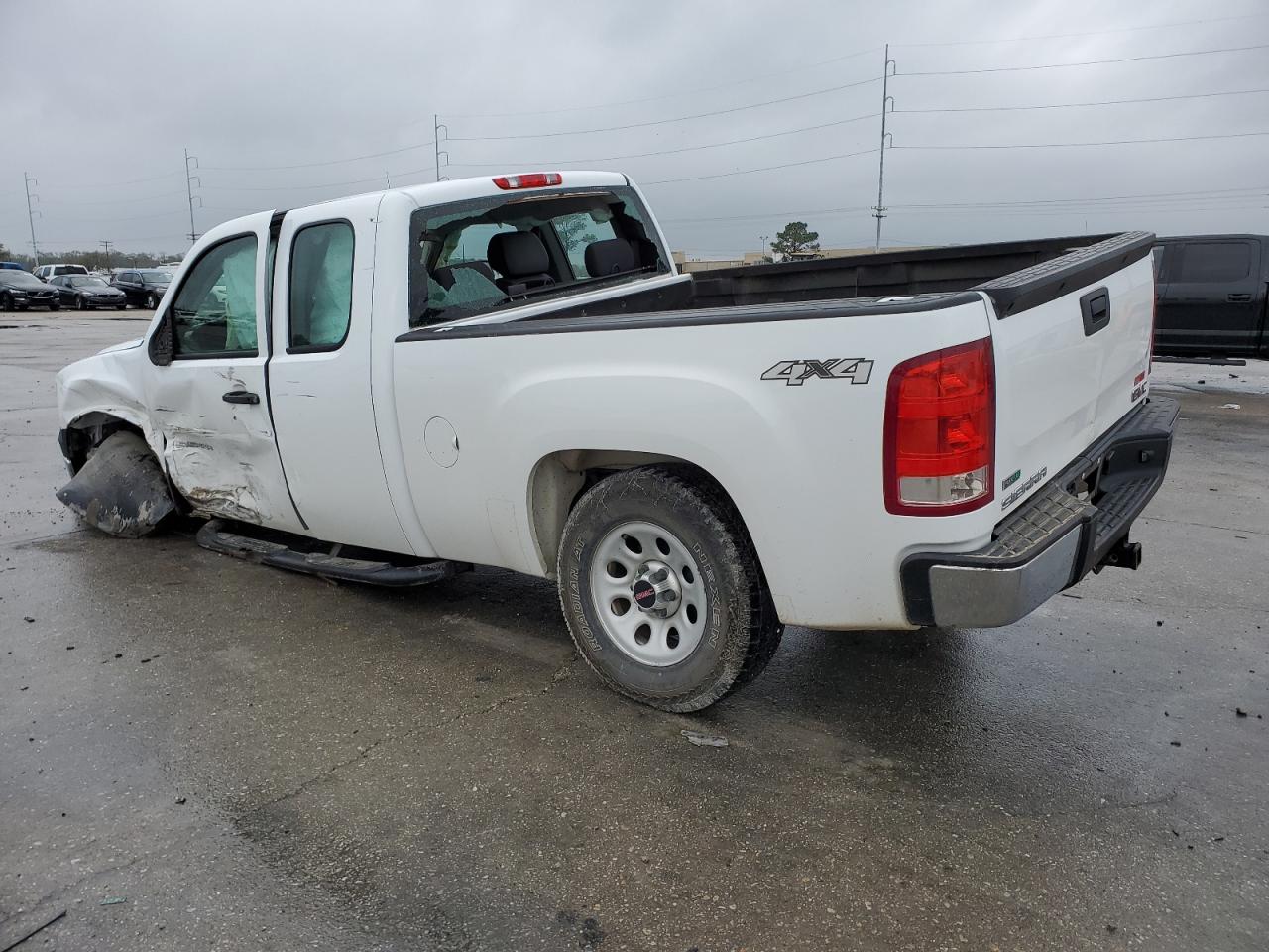 Photo 1 VIN: 1GTR2TE39BZ285799 - GMC SIERRA 