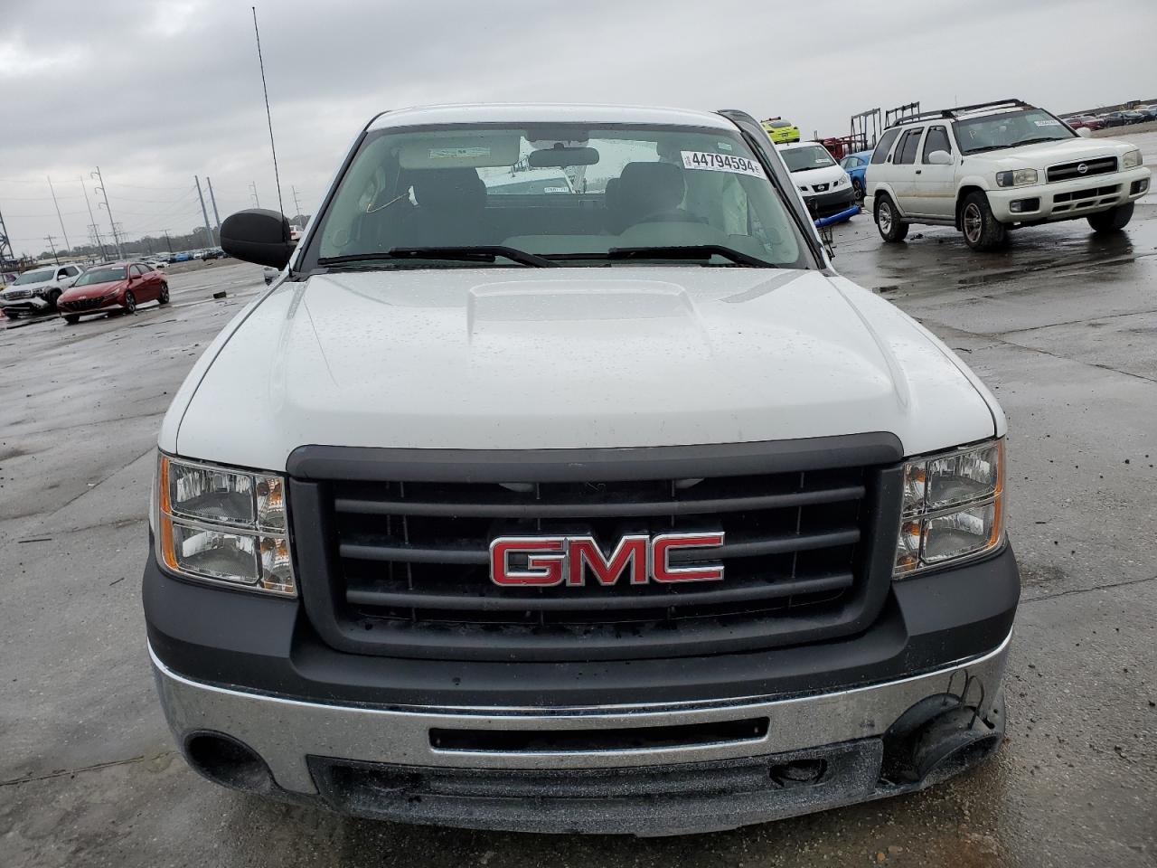 Photo 4 VIN: 1GTR2TE39BZ285799 - GMC SIERRA 