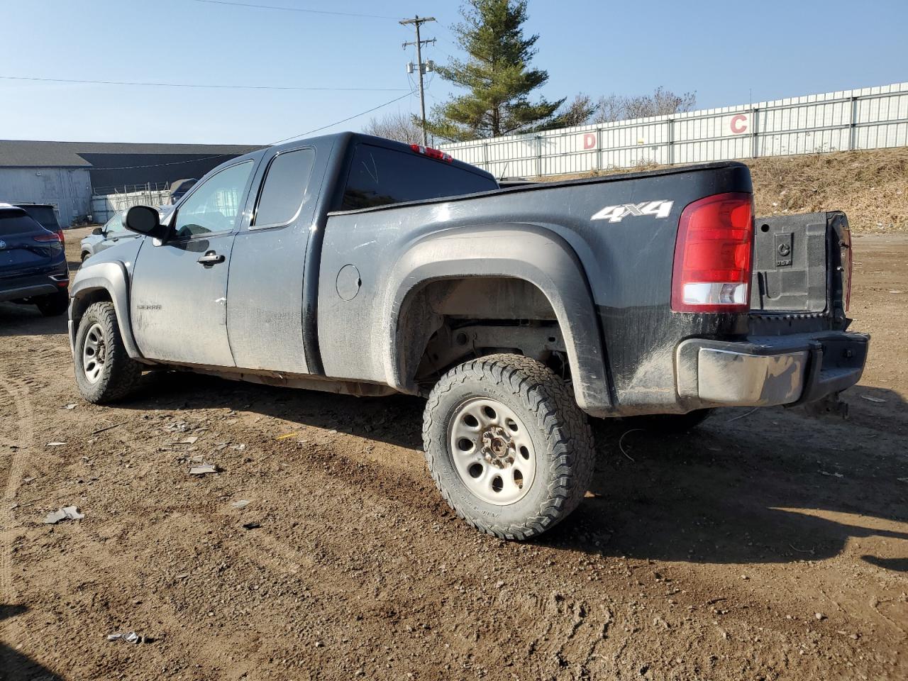 Photo 1 VIN: 1GTR2TEA3BZ342206 - GMC SIERRA 