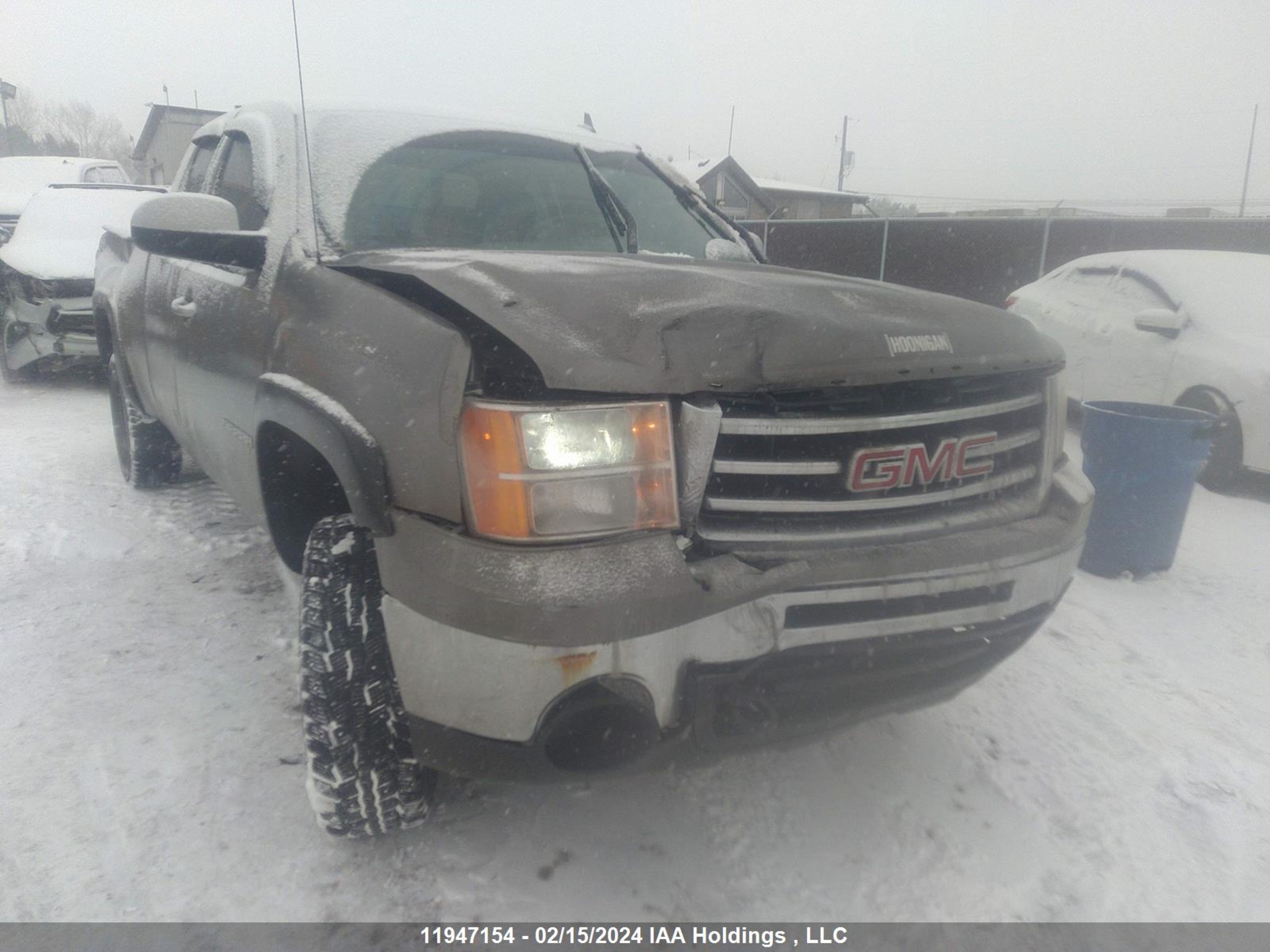 Photo 5 VIN: 1GTR2UEA5CZ215030 - GMC SIERRA 