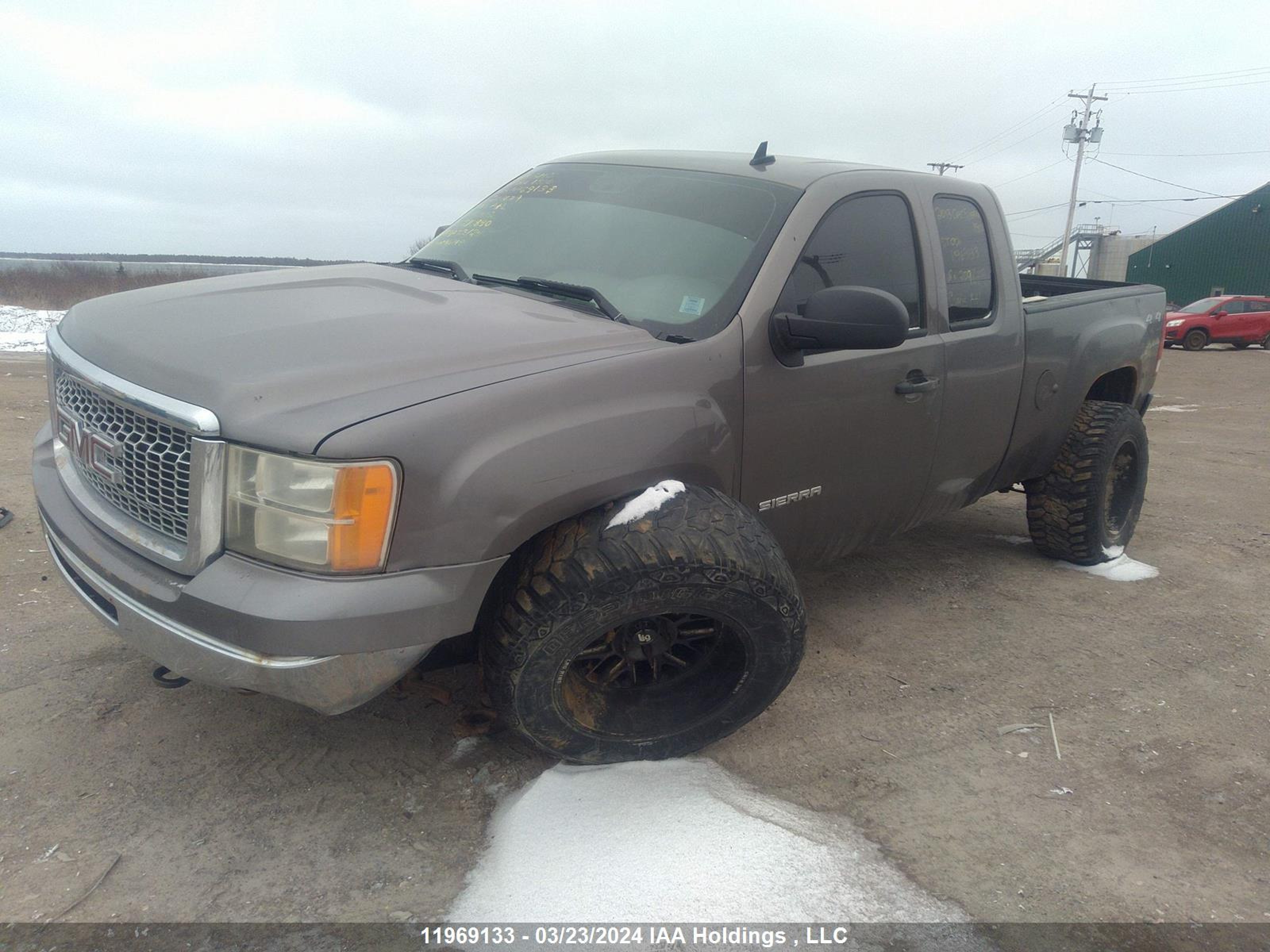 Photo 1 VIN: 1GTR2UEA5DZ209679 - GMC SIERRA 