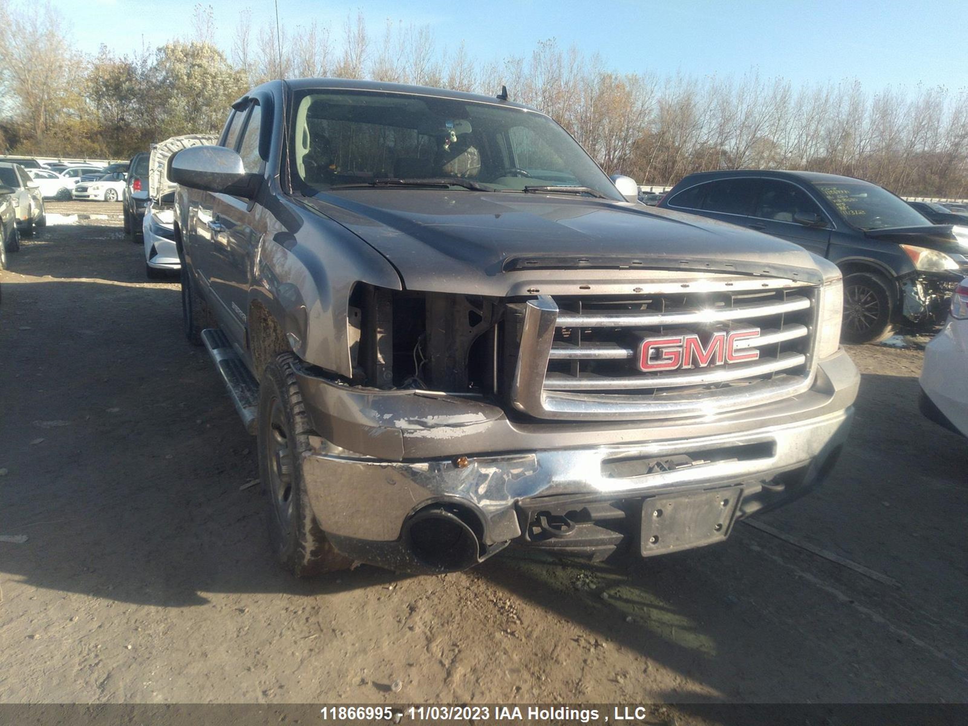 Photo 5 VIN: 1GTR2UEA6DZ387486 - GMC SIERRA 