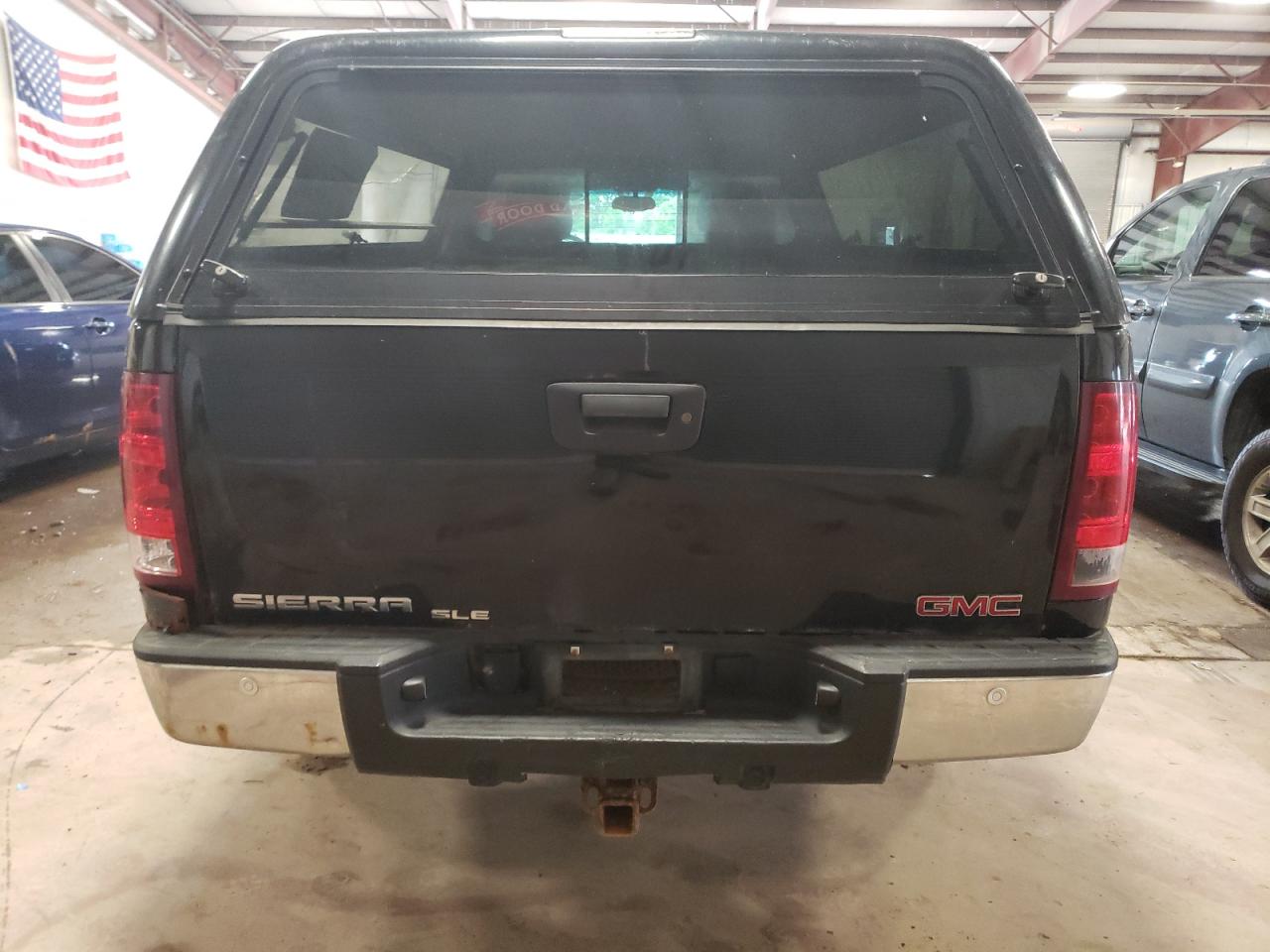 Photo 5 VIN: 1GTR2VE03CZ271268 - GMC SIERRA 