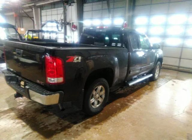 Photo 3 VIN: 1GTR2VE30BZ104746 - GMC SIERRA 1500 