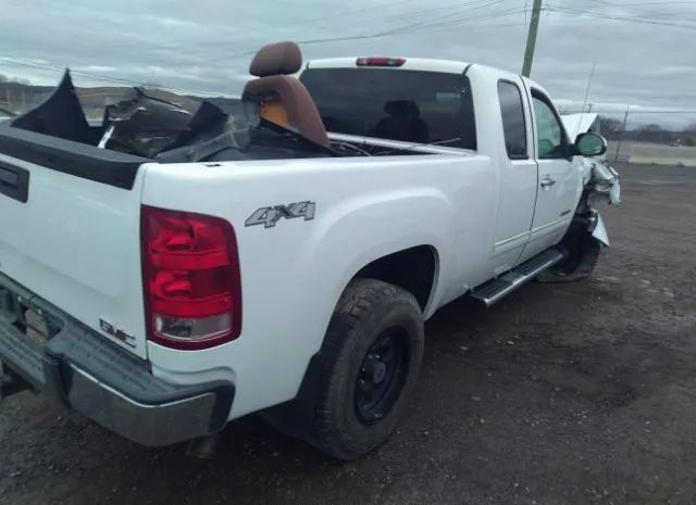 Photo 3 VIN: 1GTR2VE32BZ371466 - GMC SIERRA 1500 