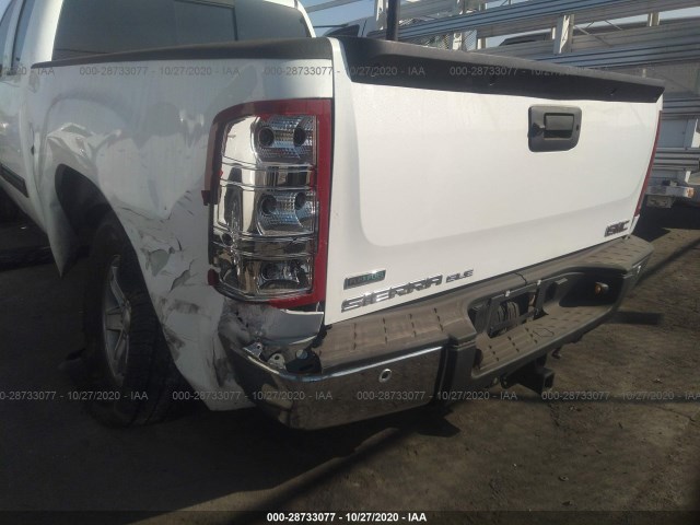 Photo 5 VIN: 1GTR2VE33BZ389801 - GMC SIERRA 1500 