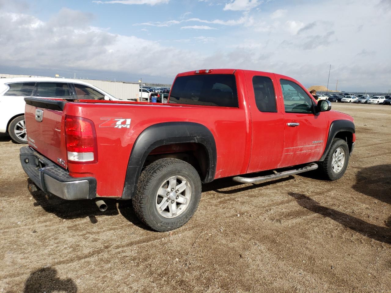 Photo 2 VIN: 1GTR2VE33BZ389877 - GMC SIERRA 