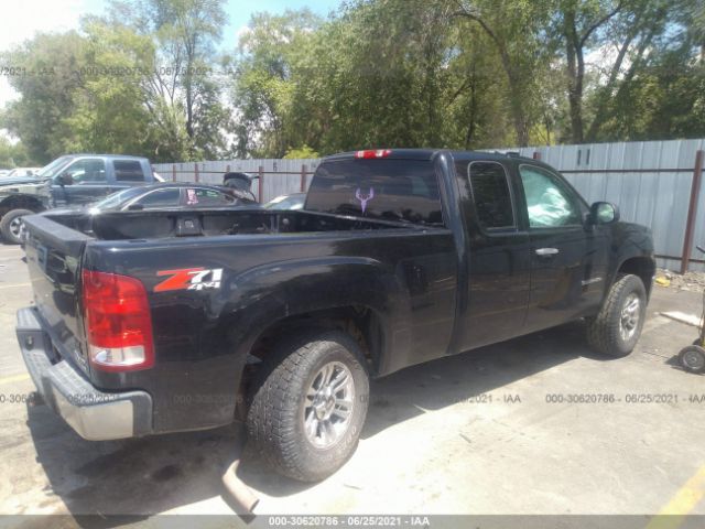 Photo 3 VIN: 1GTR2VE34BZ443932 - GMC SIERRA 1500 