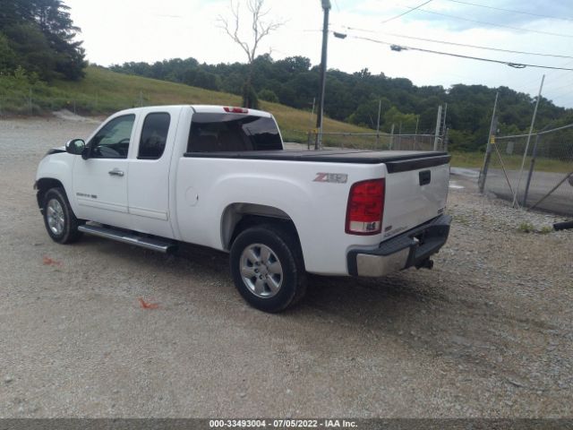 Photo 2 VIN: 1GTR2VE35BZ353589 - GMC SIERRA 1500 