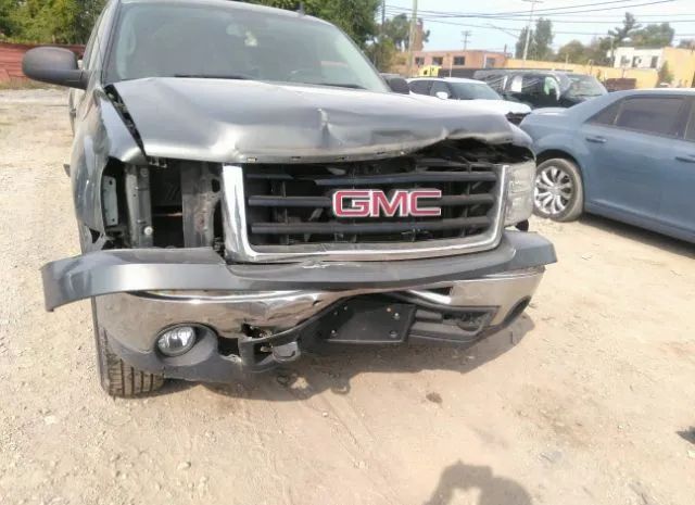 Photo 5 VIN: 1GTR2VE35BZ446113 - GMC SIERRA 1500 