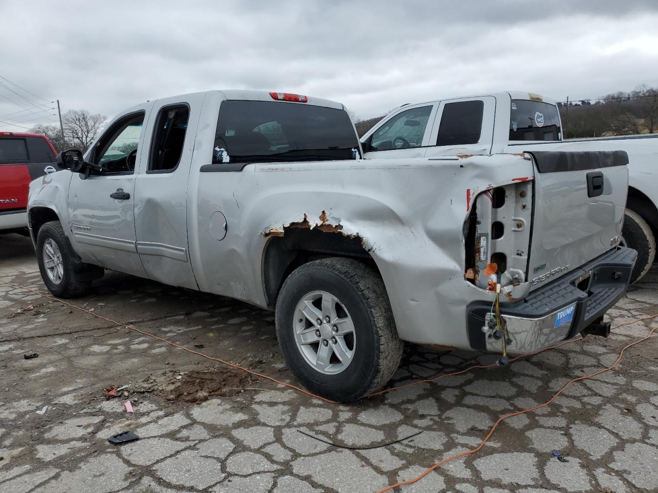 Photo 1 VIN: 1GTR2VE37BZ373634 - GMC SIERRA 