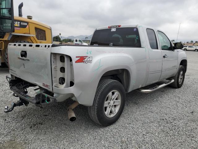 Photo 2 VIN: 1GTR2VE38BZ139163 - GMC SIERRA 